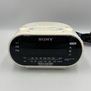 Vintage Sony Dream Machine ICF-C318 AM/FM Dual Alarm Clock Radio White